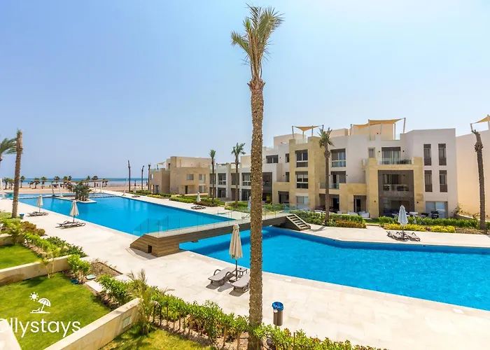 Walk To Beach, Seaview 2br, Pool Free Access, Mangroovy! Ollystays Apartment Hurghada